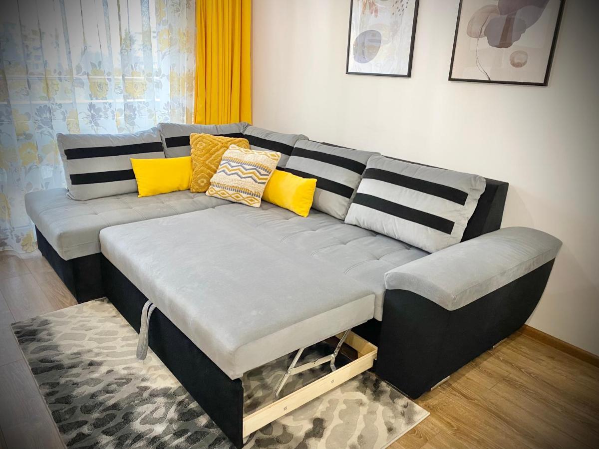 Art Apartment For 4 People Free Parking & Wifi スタラ・ザゴラ エクステリア 写真