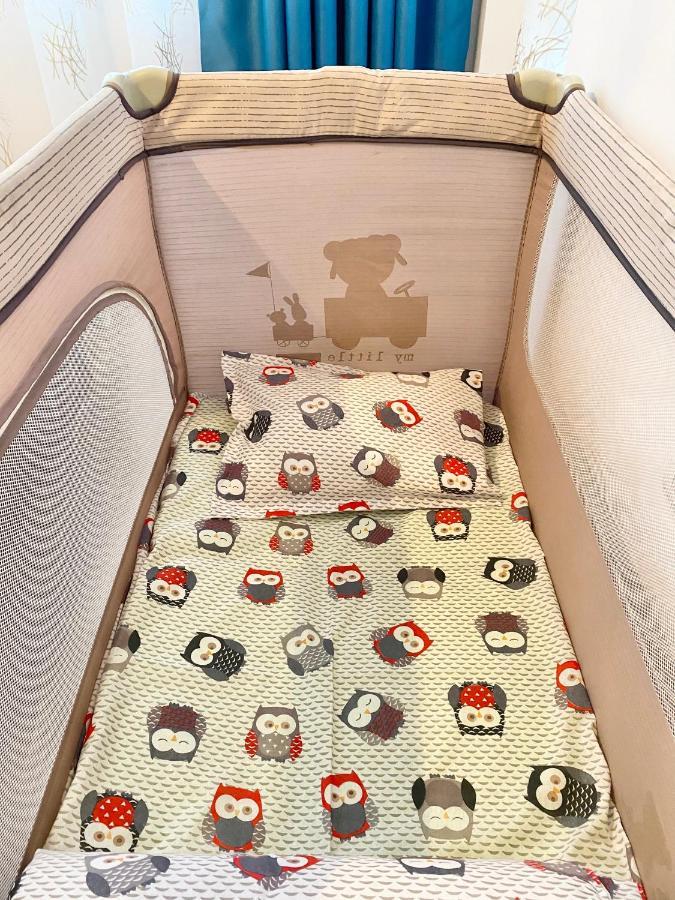 Art Apartment For 4 People Free Parking & Wifi スタラ・ザゴラ エクステリア 写真